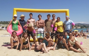 51d2a946864c9_2013sandballstemaxime.jpg